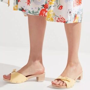 Dr Scholls Urban Outfitters Exclusive Original Mix Sandal Yellow Wood Size 7